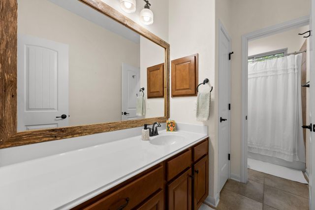 5025 Pyrenees PASS, Bee Cave, TX 78738