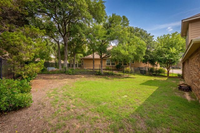 5025 Pyrenees PASS, Bee Cave, TX 78738