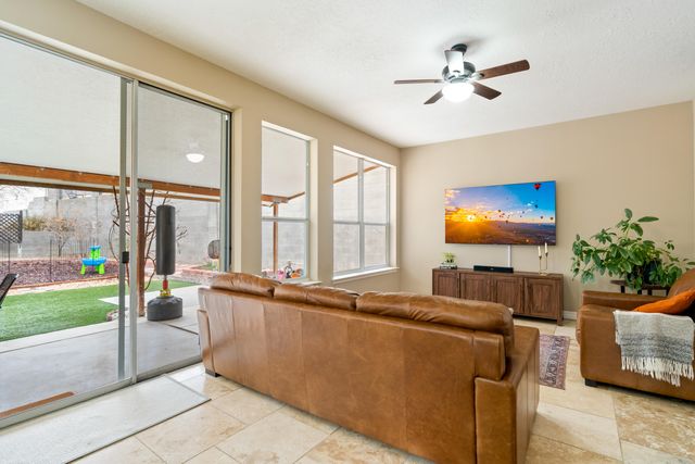 1505 Caballo Canyon Drive NE, Albuquerque, NM 87112