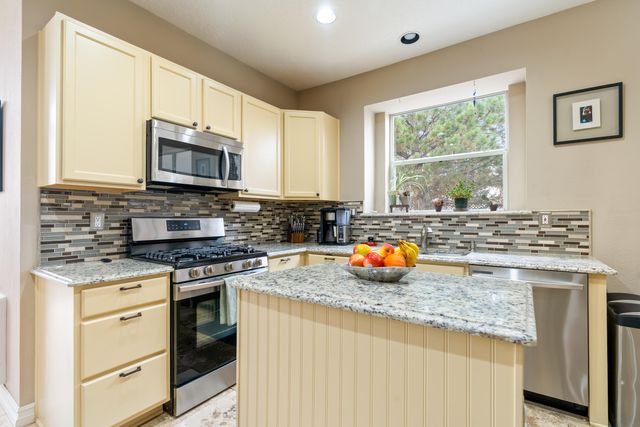 1505 Caballo Canyon Drive NE, Albuquerque, NM 87112