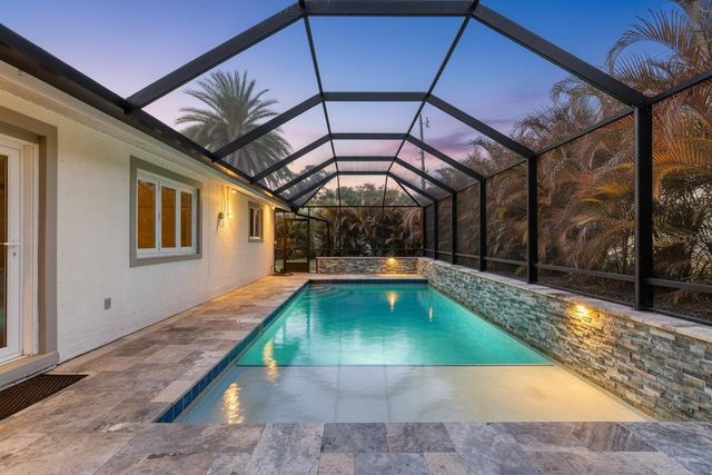 19 WOODHAVEN CIRCLE, Ormond Beach, FL 32176