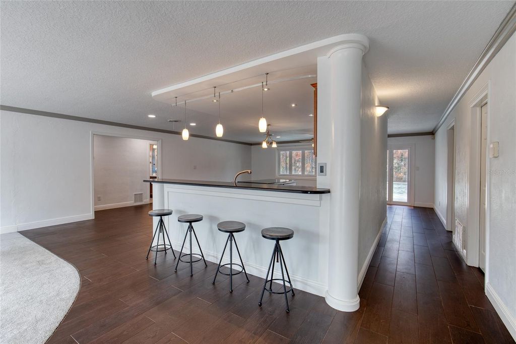 Image 12 of property listing at 19 WOODHAVEN CIRCLE, Ormond Beach, FL 32176