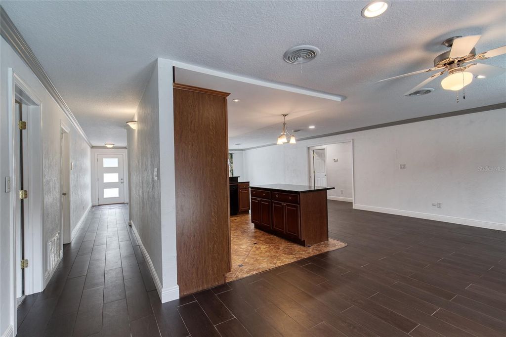 Image 22 of property listing at 19 WOODHAVEN CIRCLE, Ormond Beach, FL 32176