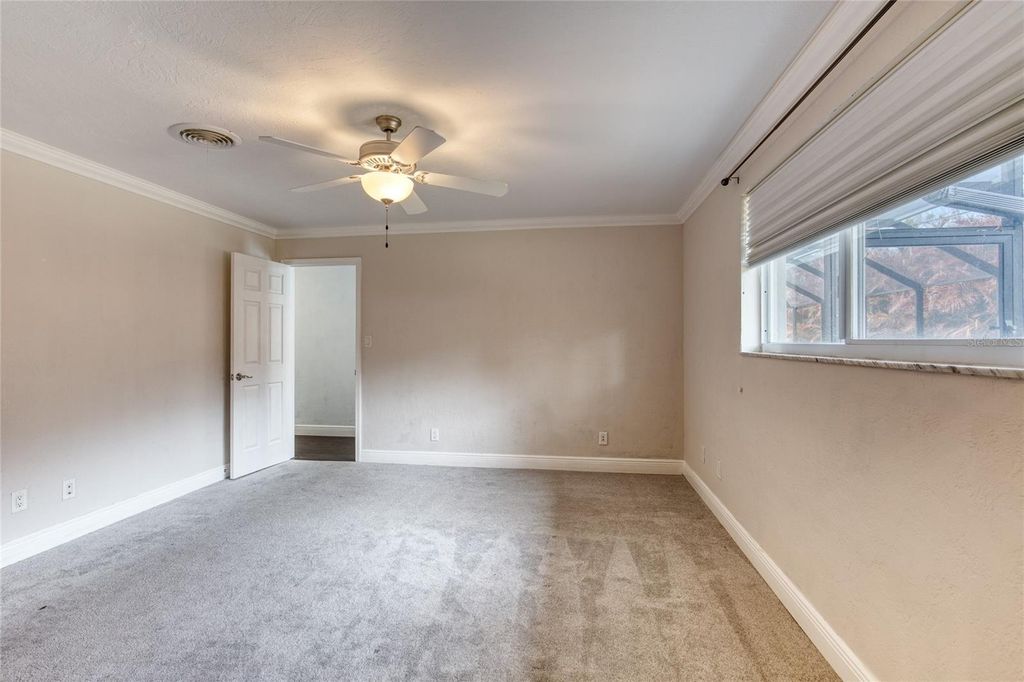 Image 29 of property listing at 19 WOODHAVEN CIRCLE, Ormond Beach, FL 32176