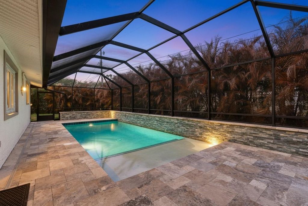 Image 44 of property listing at 19 WOODHAVEN CIRCLE, Ormond Beach, FL 32176