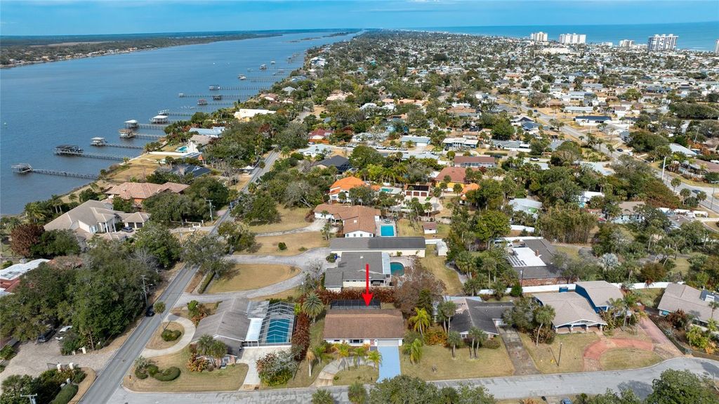 Image 55 of property listing at 19 WOODHAVEN CIRCLE, Ormond Beach, FL 32176