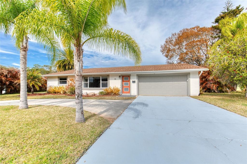 Image 66 of property listing at 19 WOODHAVEN CIRCLE, Ormond Beach, FL 32176