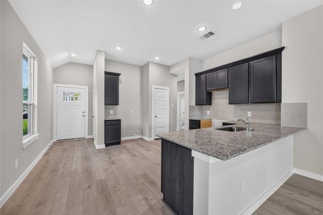 3066 Arrowwood Drive, Brookshire, TX 77423