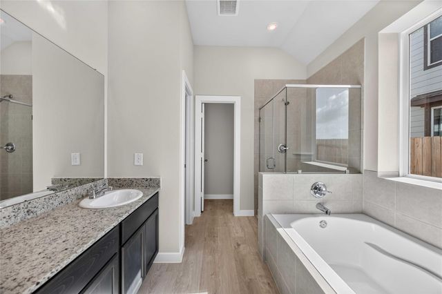3066 Arrowwood Drive, Brookshire, TX 77423