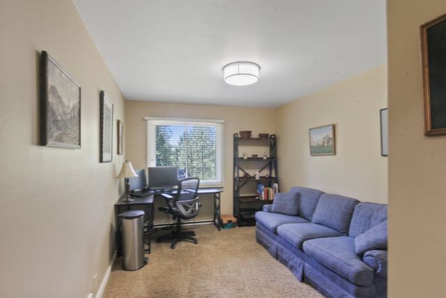 2119 S HELENA St, Spokane, WA 99203