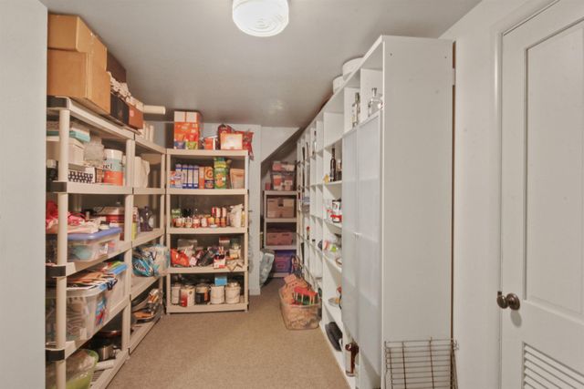 2119 S HELENA St, Spokane, WA 99203