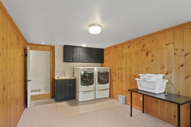 2119 S HELENA St, Spokane, WA 99203