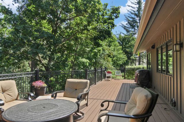 2119 S HELENA St, Spokane, WA 99203