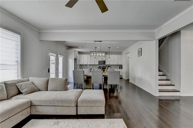 1998 Lakeview Bend Way, Buford, GA 30519