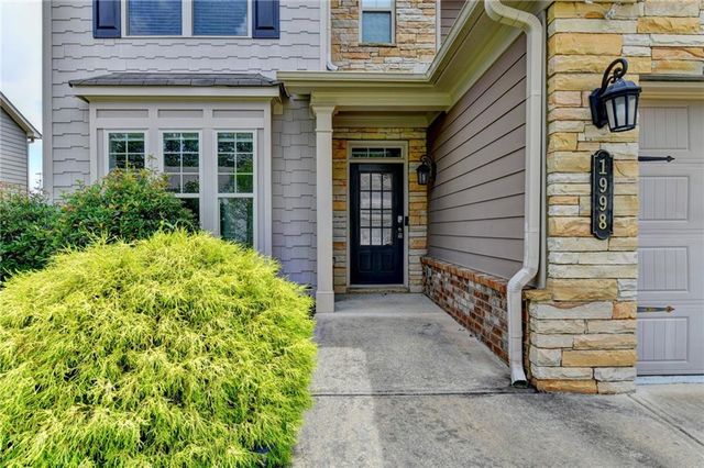 1998 Lakeview Bend Way, Buford, GA 30519