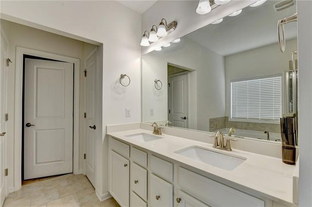 1998 Lakeview Bend Way, Buford, GA 30519
