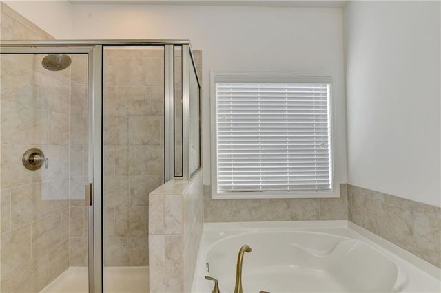 1998 Lakeview Bend Way, Buford, GA 30519