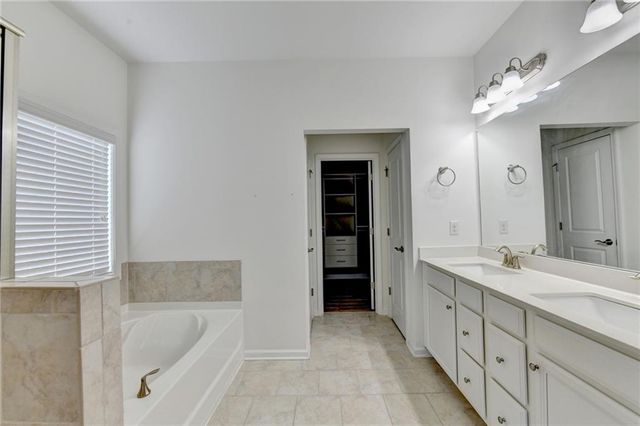 1998 Lakeview Bend Way, Buford, GA 30519
