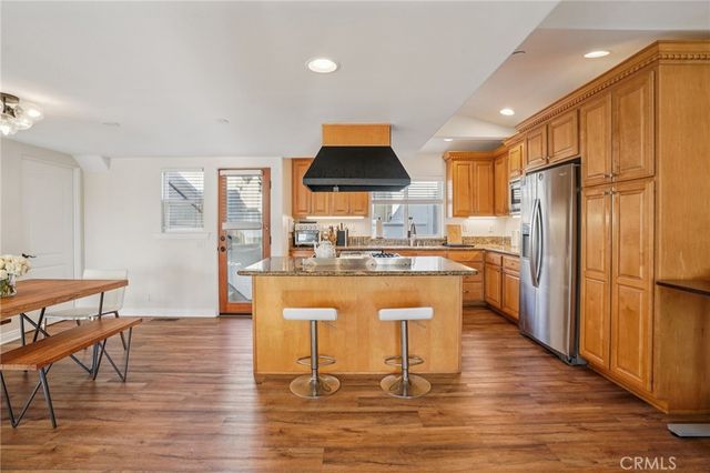 168 Ardmore Avenue, Hermosa Beach, CA 90254