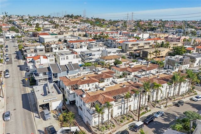 168 Ardmore Avenue, Hermosa Beach, CA 90254