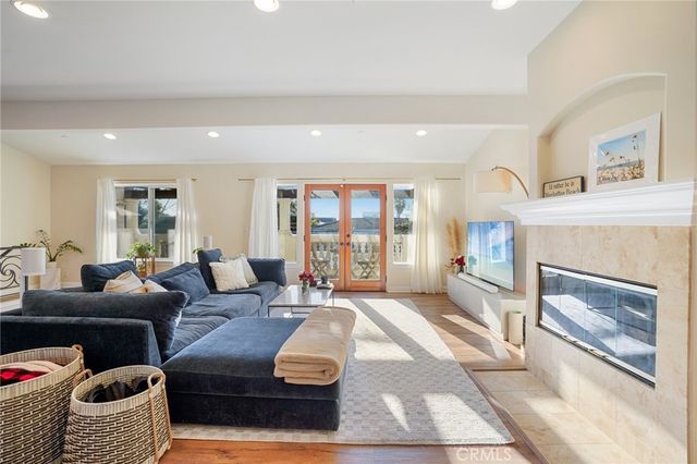 168 Ardmore Avenue, Hermosa Beach, CA 90254