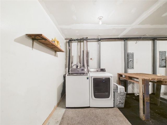 611 Short Street, Knob Noster, MO 65336