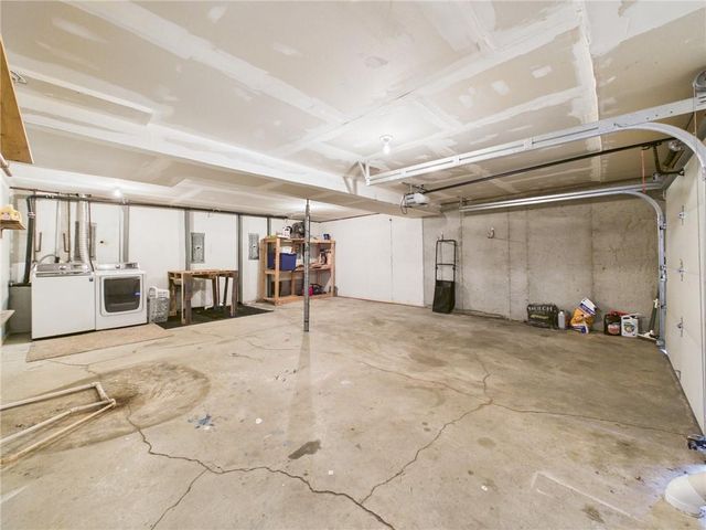 611 Short Street, Knob Noster, MO 65336