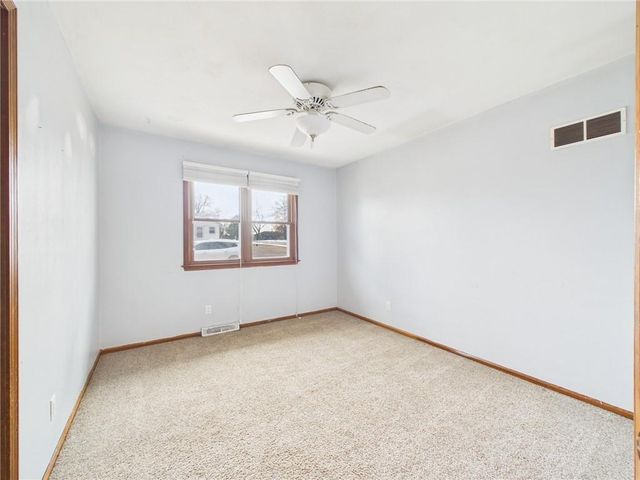 611 Short Street, Knob Noster, MO 65336