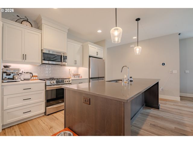 12020 Ne 108TH St, Vancouver, WA 98662