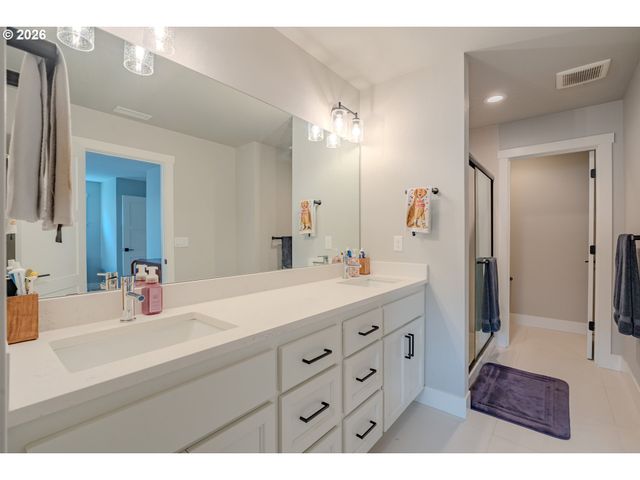 12020 Ne 108TH St, Vancouver, WA 98662
