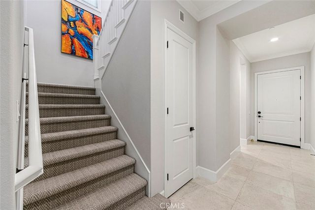 65 Rockinghorse, Irvine, CA 92602