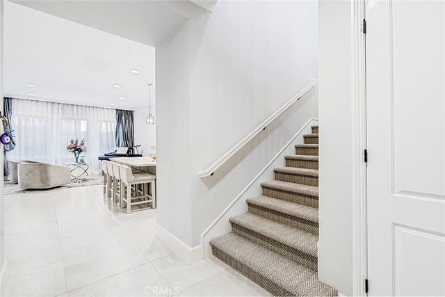 65 Rockinghorse, Irvine, CA 92602