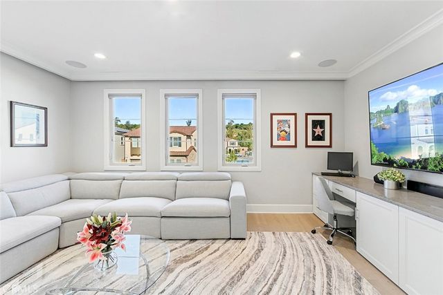 65 Rockinghorse, Irvine, CA 92602