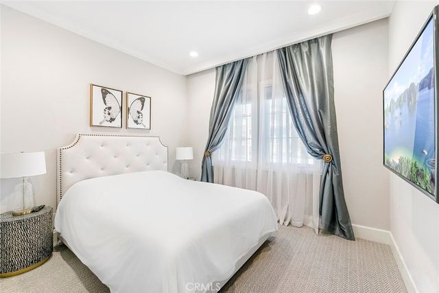65 Rockinghorse, Irvine, CA 92602