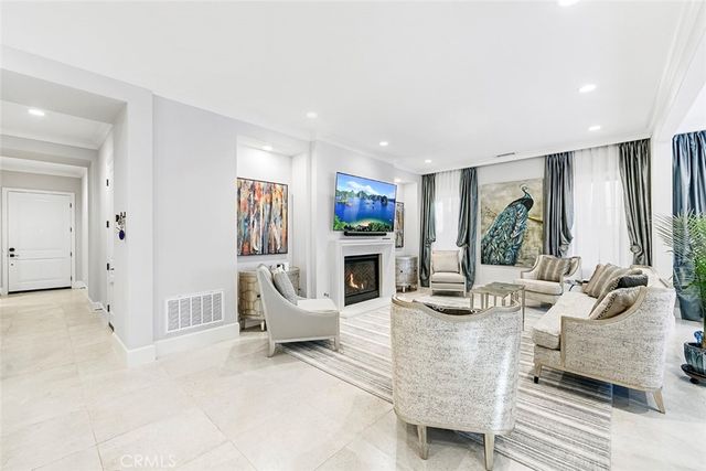 65 Rockinghorse, Irvine, CA 92602