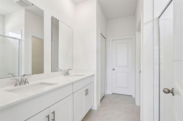 2277 HEN ROAD, Minneola, FL 34715