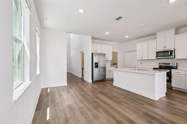 2277 HEN ROAD, Minneola, FL 34715