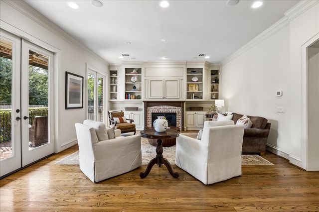 4037 Dumbarton Street, Houston, TX 77025