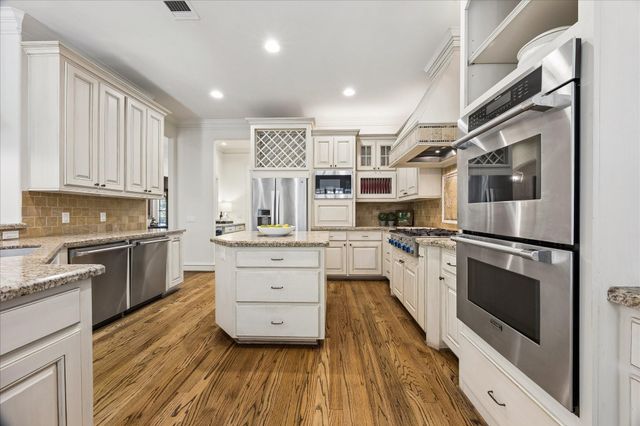 4037 Dumbarton Street, Houston, TX 77025