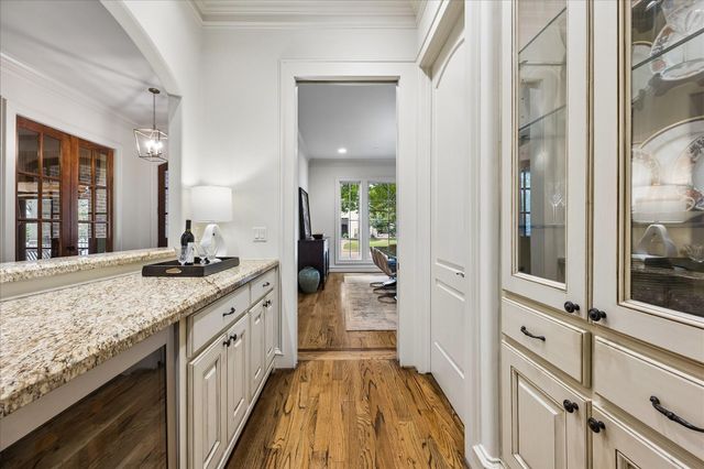 4037 Dumbarton Street, Houston, TX 77025