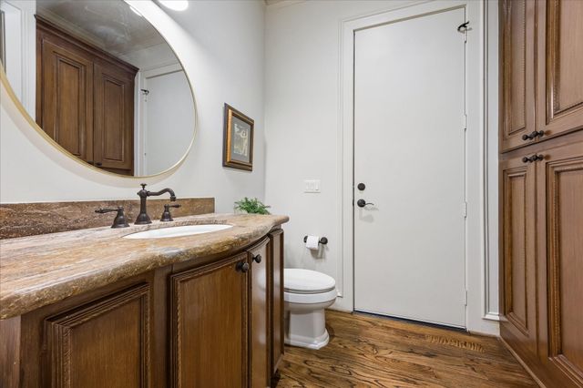 4037 Dumbarton Street, Houston, TX 77025
