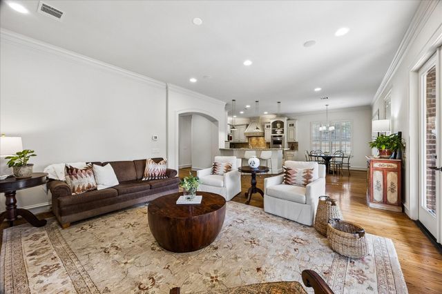 4037 Dumbarton Street, Houston, TX 77025