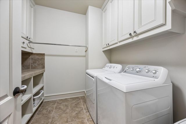 4037 Dumbarton Street, Houston, TX 77025