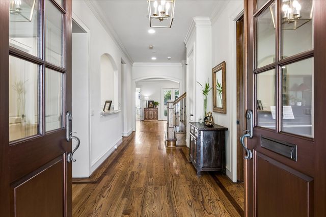 4037 Dumbarton Street, Houston, TX 77025