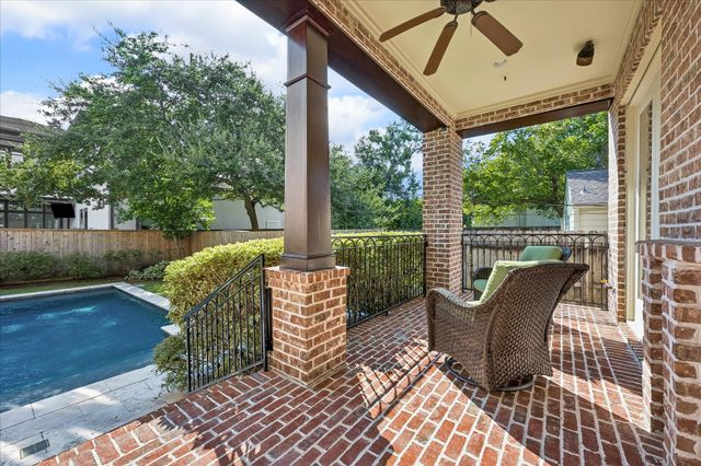 4037 Dumbarton Street, Houston, TX 77025