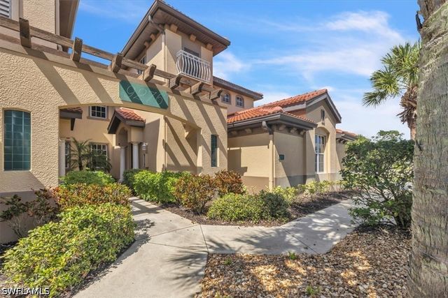 9276 Aviano DR 202, Fort Myers, FL 33913