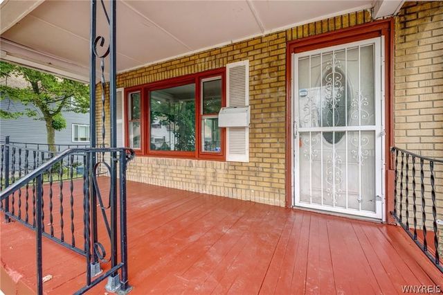 235 Courtland Avenue, Buffalo, NY 14215