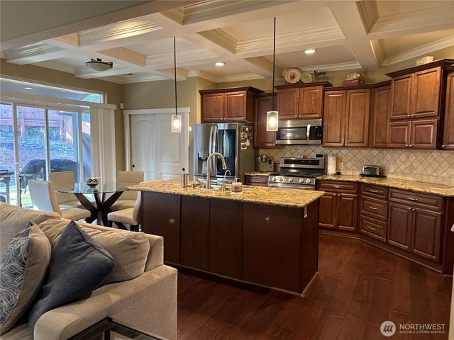 4129 Grotto Court SW, Tumwater, WA 98512