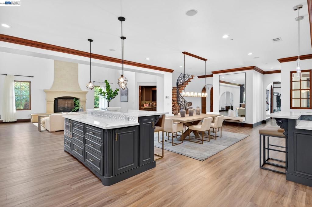 Image 18 of property listing at 2751 Crellin RD, Pleasanton, CA 94566