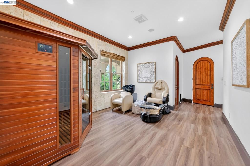 Image 36 of property listing at 2751 Crellin RD, Pleasanton, CA 94566